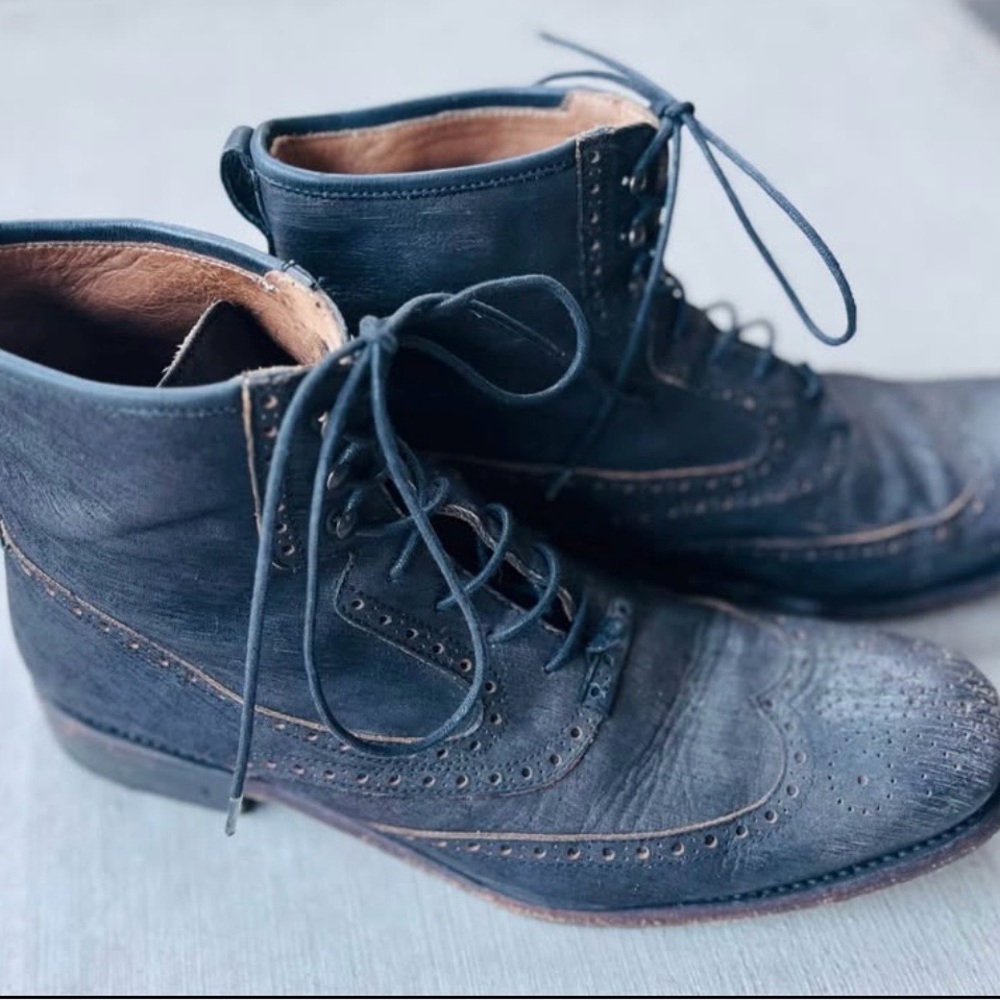 John Varvatos Black/Dark Gray Leather Classic Lace-Up Boots size 12 - Picture 3 of 8